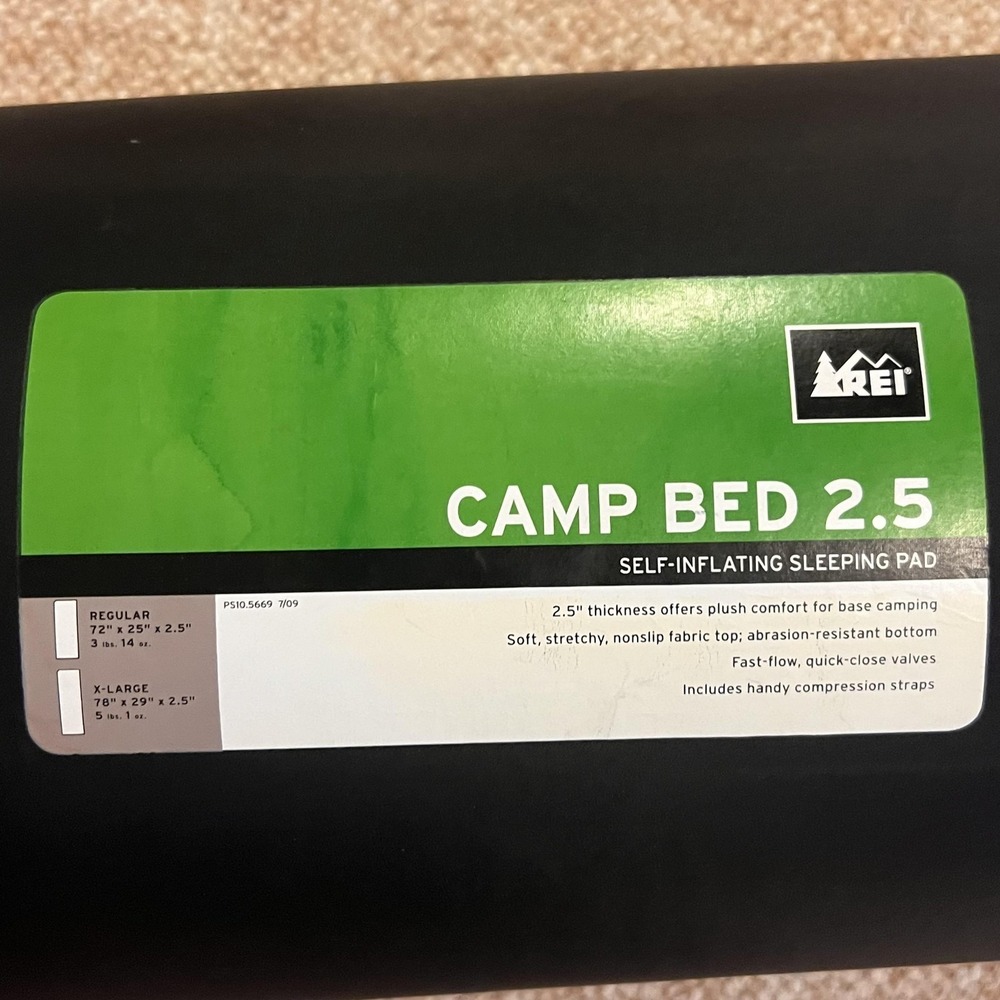REI Camp Bed 2.5 Self-Inflating Sleeping Pad Single Black Camping Mattress